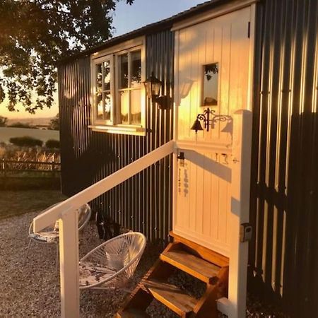 Апартаменты The Humble Hut Вулер Экстерьер фото